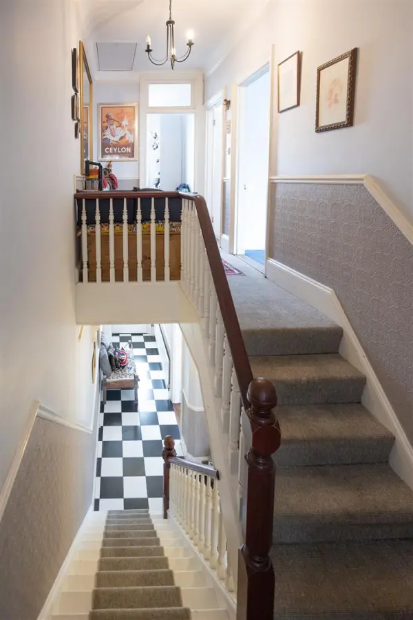 1 Beach Road